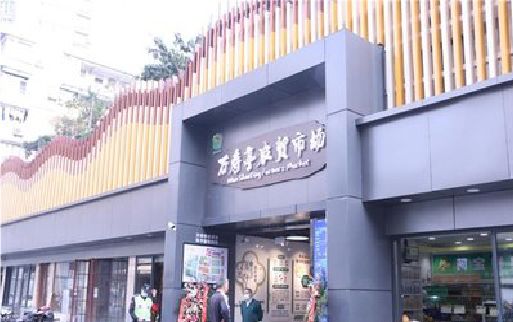 勐海装招牌时，需要注意什么？